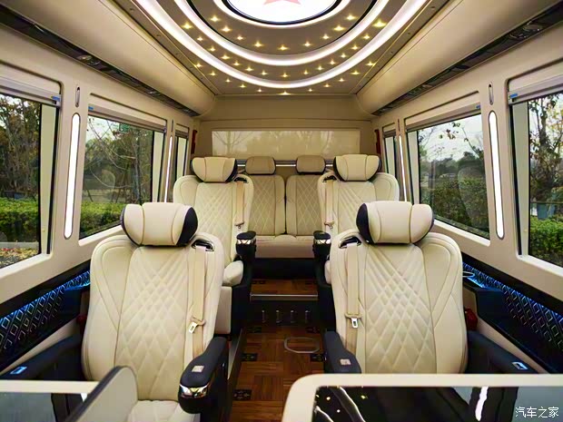 宇通客車 宇通T7 2021款 3.5T汽油定制星河版35LGTDI