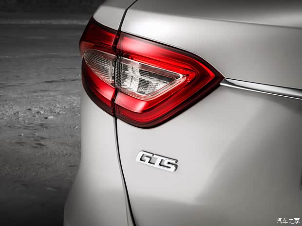 玛莎拉蒂 Levante 2018款 GTS