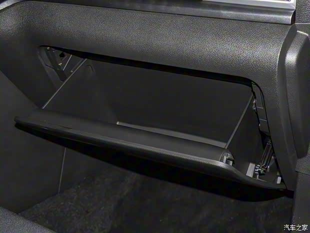 北京汽車制造廠 王牌M7 2022款 1.6L 長軸標(biāo)準(zhǔn)型 7座