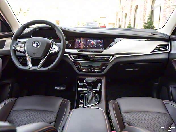 長(zhǎng)安汽車(chē) 長(zhǎng)安CS35 2018款 PLUS 基本型