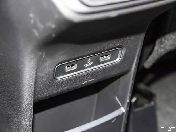 雷达汽车 雷达RD6 2022款 高配版