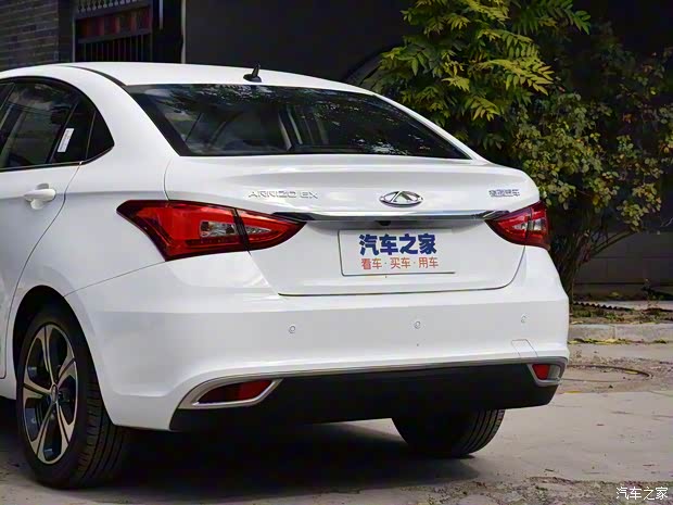 奇瑞汽车 艾瑞泽EX 2019款 1.5L CVT乐活版