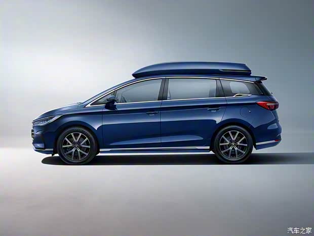 比亞迪 宋MAX新能源 2022款 DM-i 升艙頂版