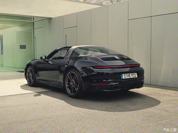 保時捷 保時捷911 2022款 Targa 4 GTS Edition 50 Years Porsche Design