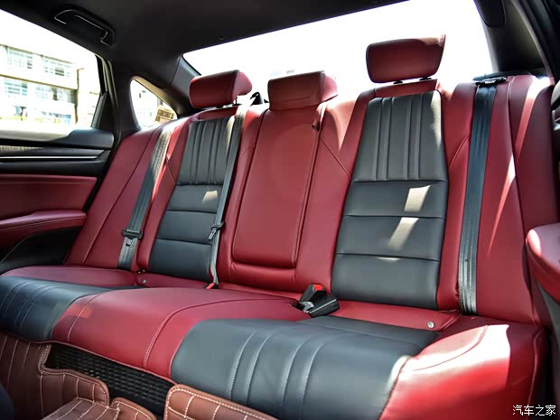 東風(fēng)本田 英仕派 2022款 銳·混動 2.0L 凈越版