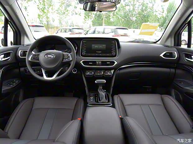 广汽乘用车 传祺GS4 2019款 270T 自动两驱精英版