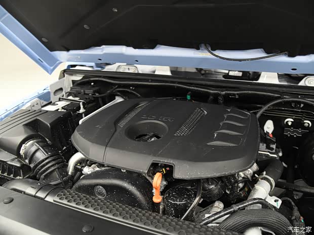 北京越野 北京BJ40 2023款 2.0T 自动四驱城市猎人版至尊型 北京越野 北京BJ40 2023款 2.0T 自动四驱城市猎人版至尊型