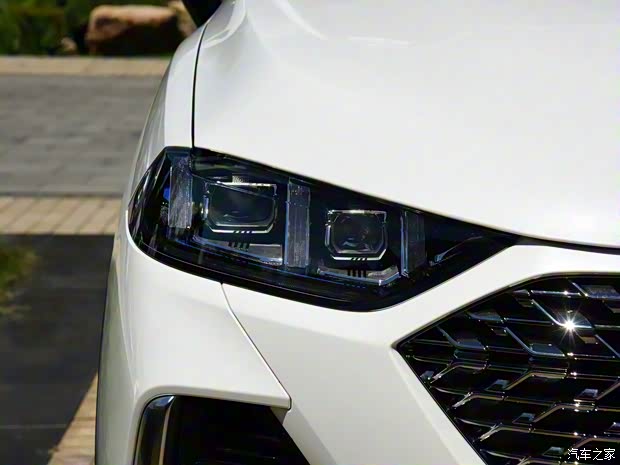 长城汽车 拿铁DHT-PHEV 2022款 1.5T 四驱超大杯 长城汽车 拿铁DHT-PHEV 2022款 1.5T 四驱超大杯