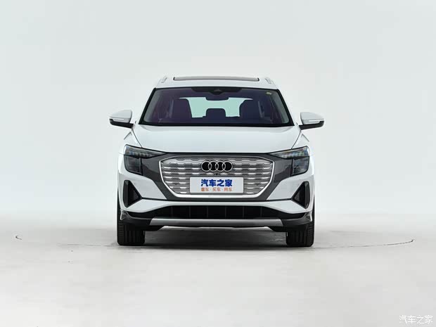 上汽奥迪 奥迪Q5 e-tron 2022款 40 e-tron 星耀型 锦衣套装 上汽奥迪 奥迪Q5 e-tron 2022款 40 e-tron 星耀型 锦衣套装