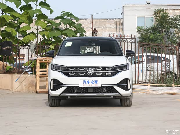 一汽-大眾 探岳X 2023款 380TSI 四驅(qū)旗艦智慧版