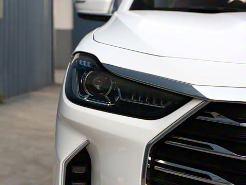 2021款 改款 1.5T DCT山PRO 7座 2021款 改款 1.5T DCT山PRO 7座