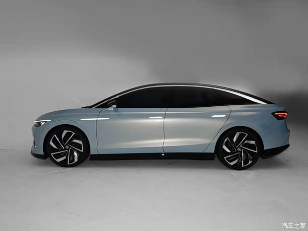 大众(进口) ID. AERO(海外) 2022款 Concept 大众(进口) ID. AERO(海外) 2022款 Concept