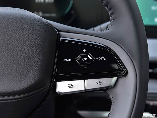 长安汽车 长安CS75 PLUS 2022款 第二代 2.0T 自动领航型