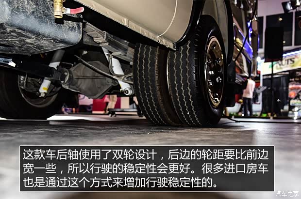 南京依维柯 依维柯欧胜 2018款 3.0T 自动客车14座手动门长轴高顶F1C 南京依维柯 依维柯欧胜 2018款 3.0T 自动客车14座手动门长轴高顶F1C