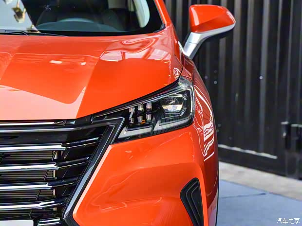 长安汽车 长安CS15 2019款 基本型 长安汽车 长安CS15 2019款 基本型