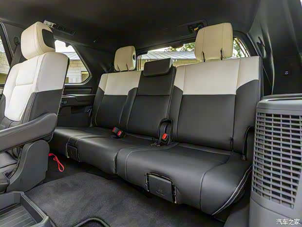 丰田(进口) 红杉 2023款 Capstone 丰田(进口) 红杉 2023款 Capstone