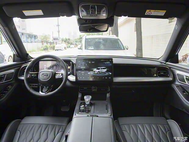 广汽乘用车 传祺GS8 2022款 领航系列 2.0TGDI 四驱至尊版(六座) 广汽乘用车 传祺GS8 2022款 领航系列 2.0TGDI 四驱至尊版(六座)