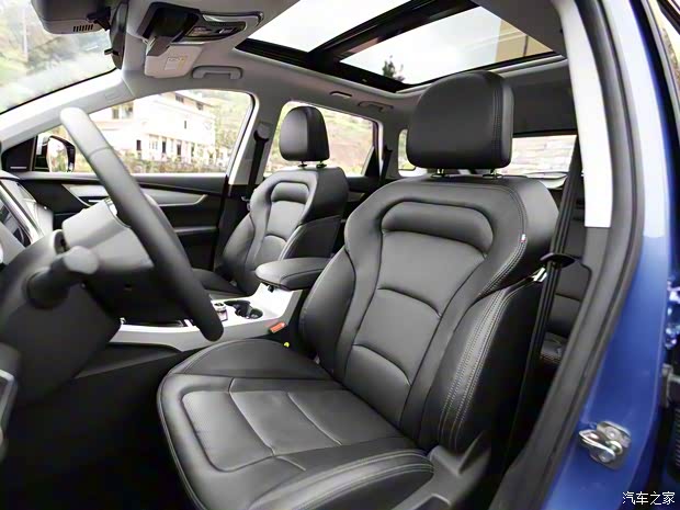 SWM斯威汽车 SWM斯威G01 2018款 1.5T 自动傲up