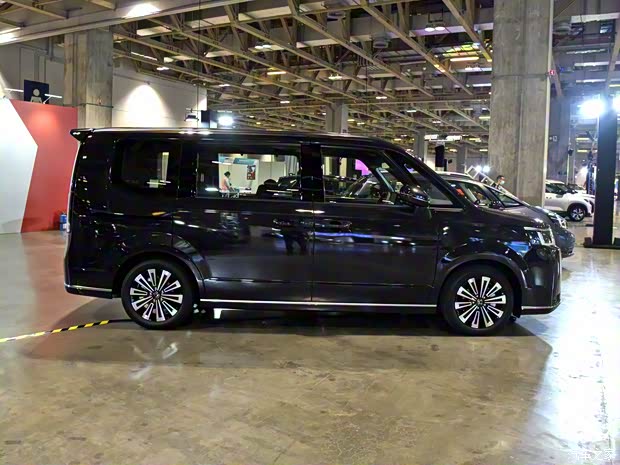 本田(進(jìn)口) STEP WGN 2022款 e:HEV Spada 日本版