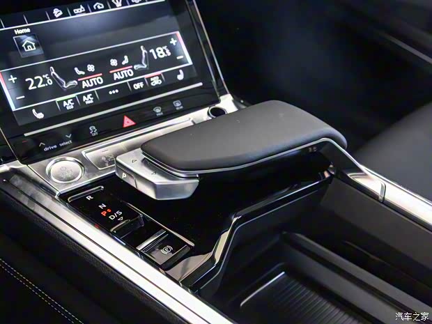 奥迪(进口) 奥迪e-tron 2019款 基本型 奥迪(进口) 奥迪e-tron 2019款 基本型