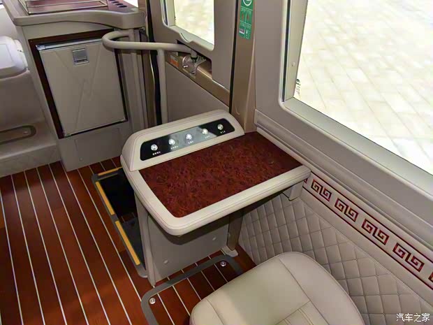 宇通客車 宇通T7 2022款 3.5T汽油定制星宇版35LGTDI