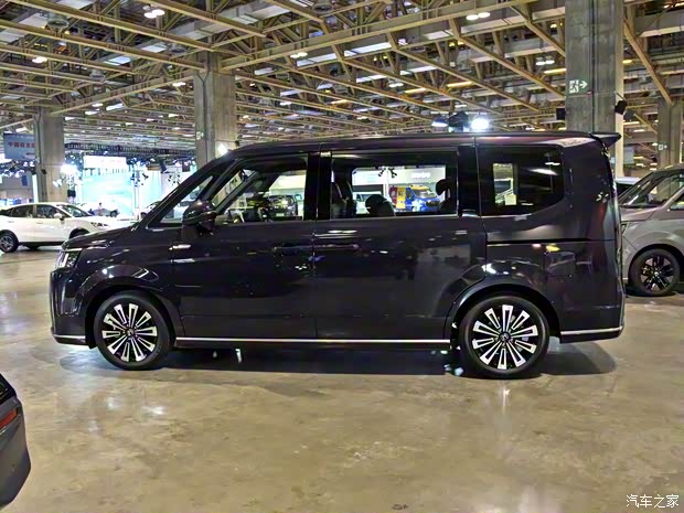 本田(進(jìn)口) STEP WGN 2022款 e:HEV Spada 日本版