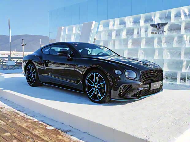 宾利 欧陆 2022款 V8 Ice GT 宾利 欧陆 2022款 V8 Ice GT