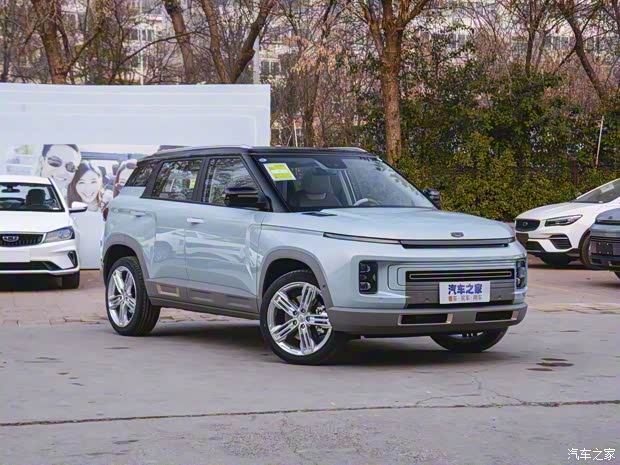 吉利汽车 吉利ICON 2022款 1.5TD 青鸢限量款 吉利汽车 吉利ICON 2022款 1.5TD 青鸢限量款