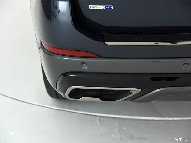 長(zhǎng)安福特 探險(xiǎn)者 2023款 EcoBoost 285 四驅(qū)ST-Line 6座