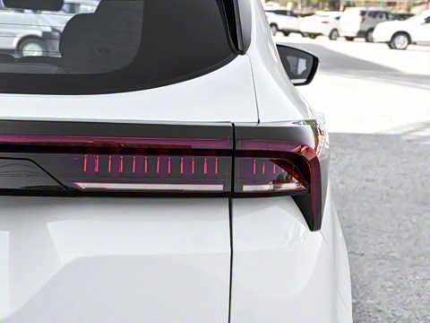 2021款 1.5T DCT火 7座 2021款 1.5T DCT火 7座