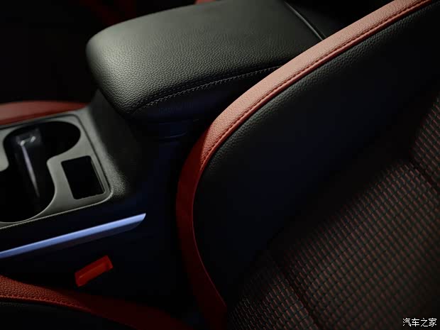 观致汽车 观致5 2019款 观致5S 1.6TGDI 暗夜英雄版