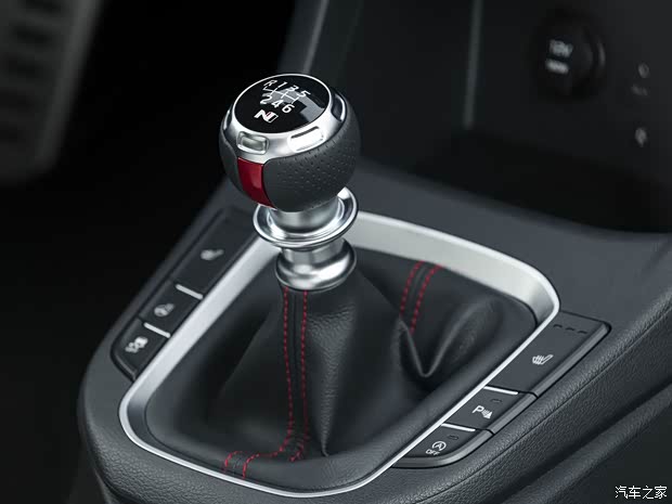 现代(进口) 现代i30(海外) 2018款 Fastback N 现代(进口) 现代i30(海外) 2018款 Fastback N