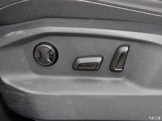 一汽-大众 T-ROC探歌 2020款 280TSI DSG四驱豪华型