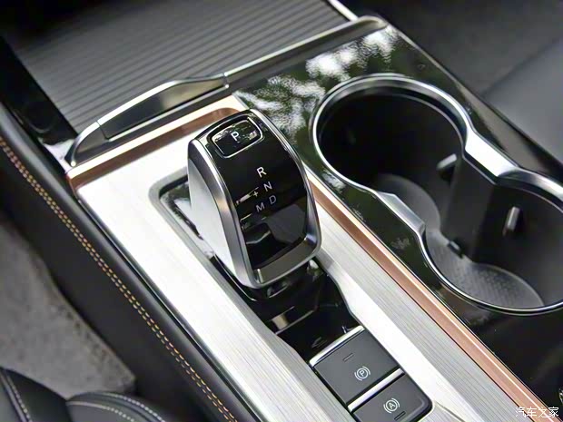 奇瑞汽車 艾瑞澤5 PLUS 2021款 基本型