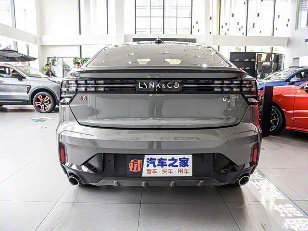 领克 领克05 2020款 2.0TD 四驱劲Halo