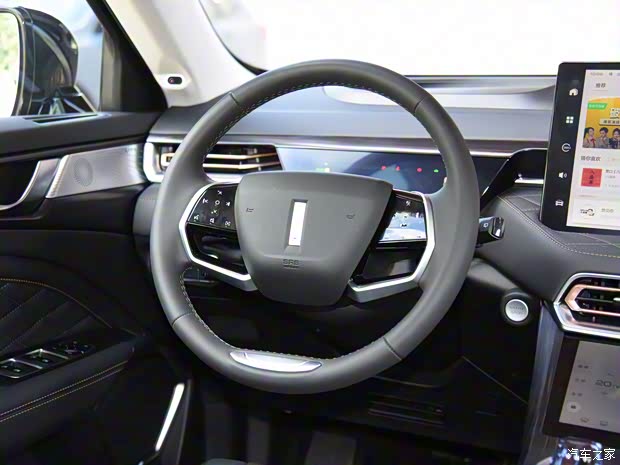 长城汽车 拿铁DHT-PHEV 2022款 1.5T 四驱超大杯 长城汽车 拿铁DHT-PHEV 2022款 1.5T 四驱超大杯