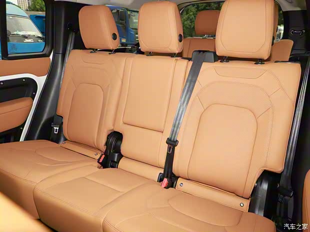 路虎(進(jìn)口) 路虎衛(wèi)士 2023款 130 3.0T P400 HSE