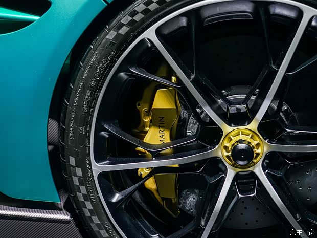 阿斯頓·馬丁 Valhalla 2021款 基本型