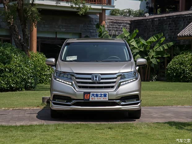 东风本田 艾力绅 2019款 2.0L 混动至尊版 东风本田 艾力绅 2019款 2.0L 混动至尊版