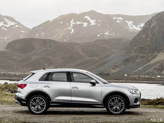 奧迪(進(jìn)口) 奧迪Q3(進(jìn)口) 2019款 基本型