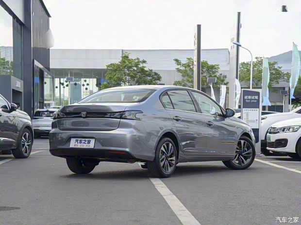 东风标致 标致408 2022款 1.6T 追光版 东风标致 标致408 2022款 1.6T 追光版