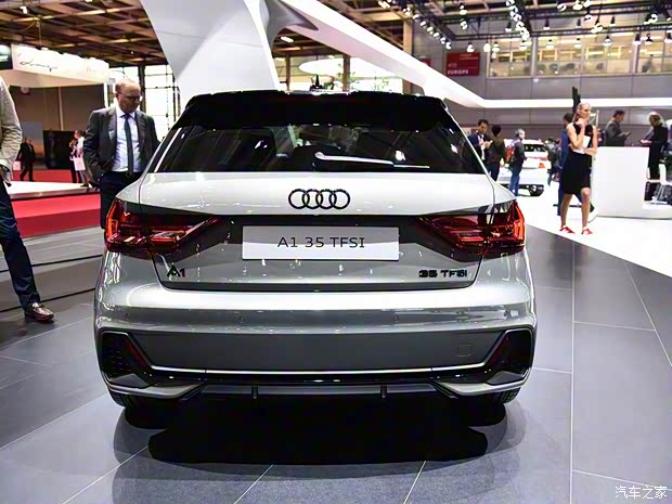 奥迪(进口) 奥迪A1 2019款 35 TFSI 奥迪(进口) 奥迪A1 2019款 35 TFSI