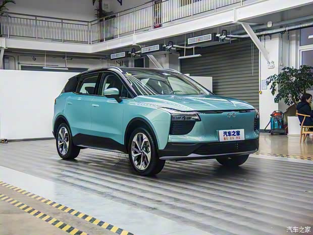 爱驰汽车 爱驰U5 2018款 基本型 爱驰汽车 爱驰U5 2018款 基本型