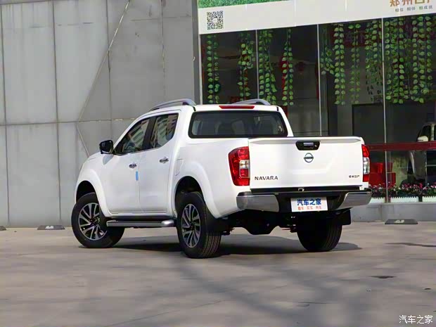 郑州日产 纳瓦拉 2021款 2.5L自动四驱豪华型QR25