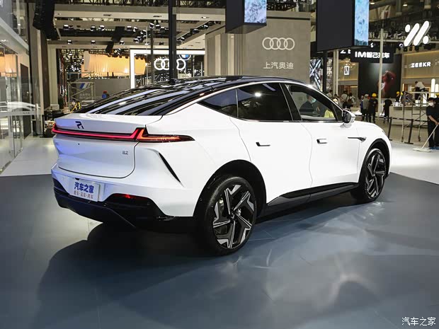 上汽集團 飛凡R7 2022款 基本型