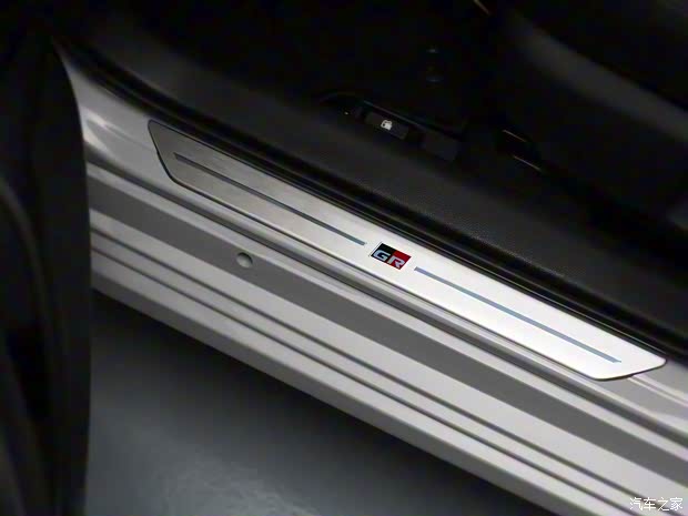 豐田(進(jìn)口) 卡羅拉(進(jìn)口) 2021款 GR Sport 歐洲版