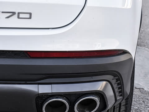 2021款 1.5T DCT火 7座 2021款 1.5T DCT火 7座