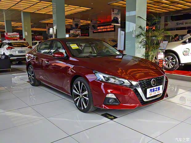 東風(fēng)日產(chǎn) 天籟 2019款 2.0T XV 智尊版