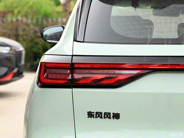 东风乘用车 皓极 2022款 1.5T MHD 500T 马赫双擎版