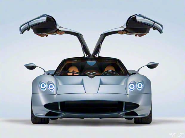 帕加尼 Huayra 2022款 Codalunga 帕加尼 Huayra 2022款 Codalunga